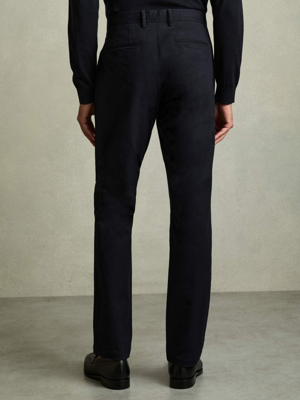 Men Slim Fit Washed Cotton Blend Chinos in Navy