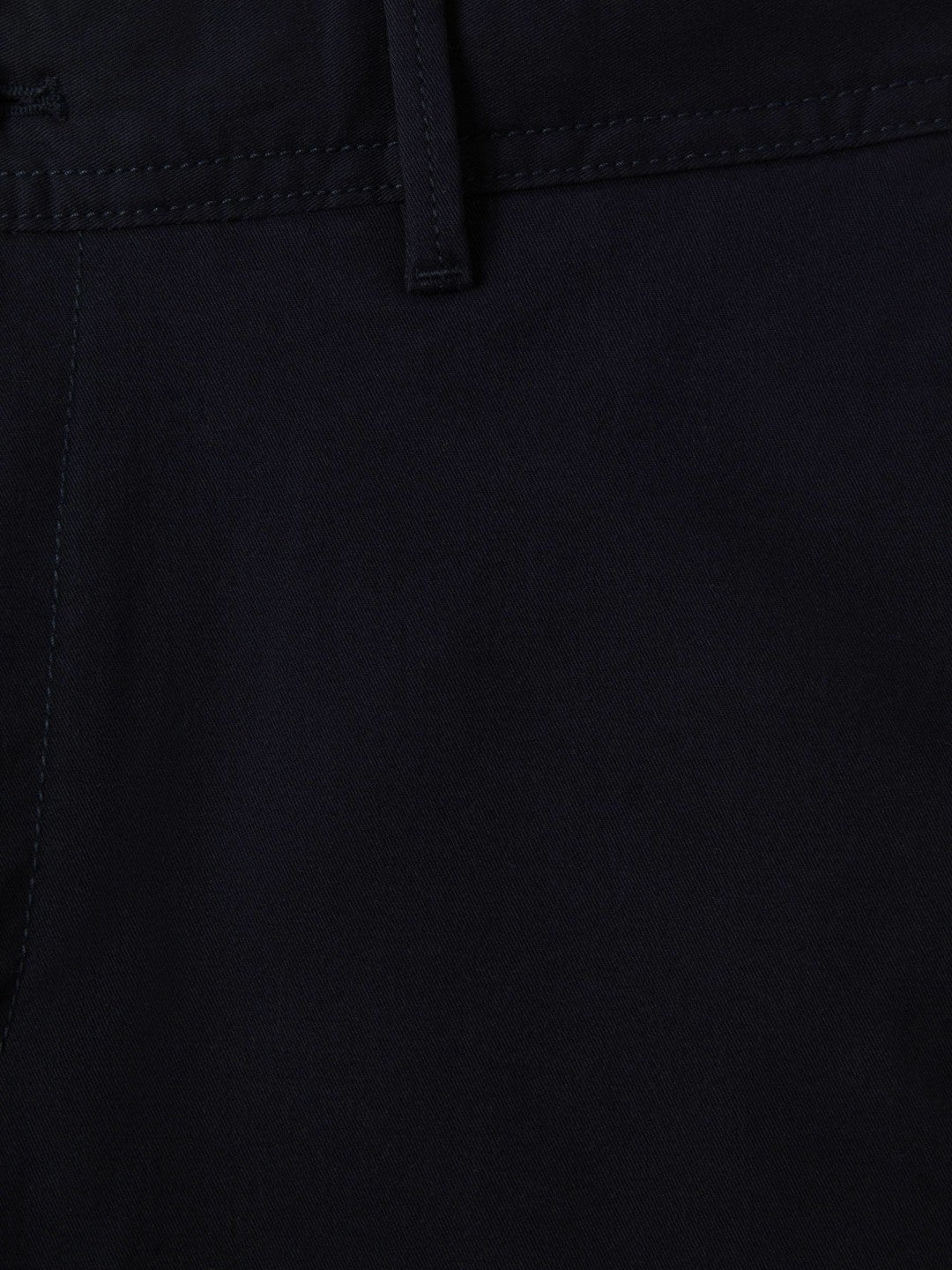 Men Slim Fit Washed Cotton Blend Chinos in Navy