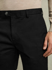 Men Short Length Casual Chino Shorts in Black