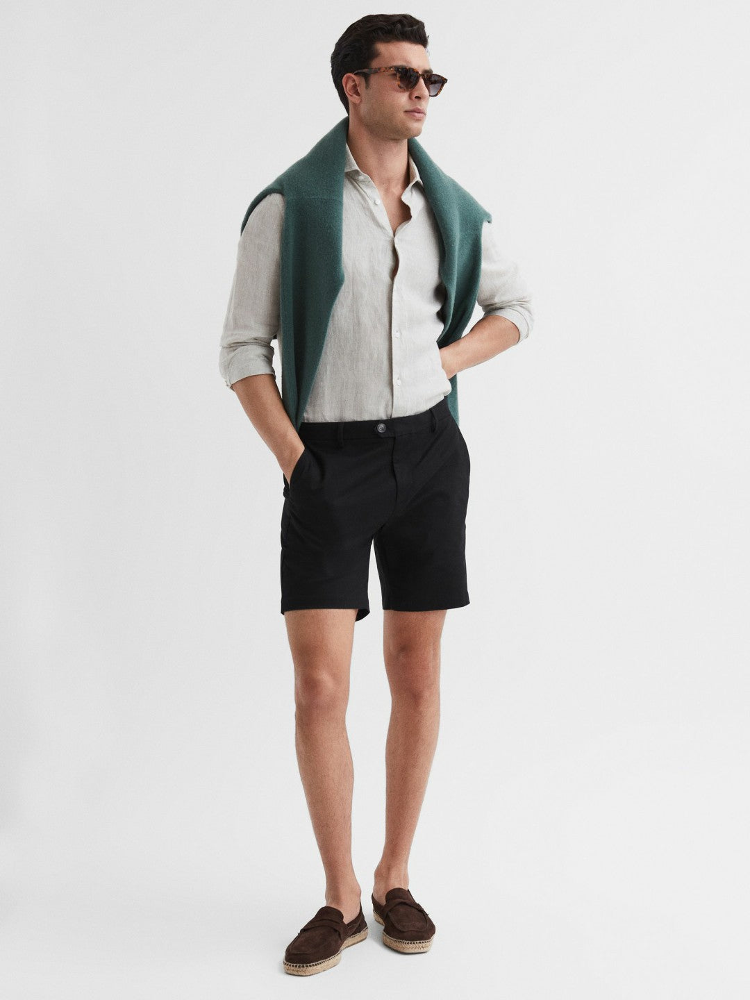 Men Short Length Casual Chino Shorts in Black