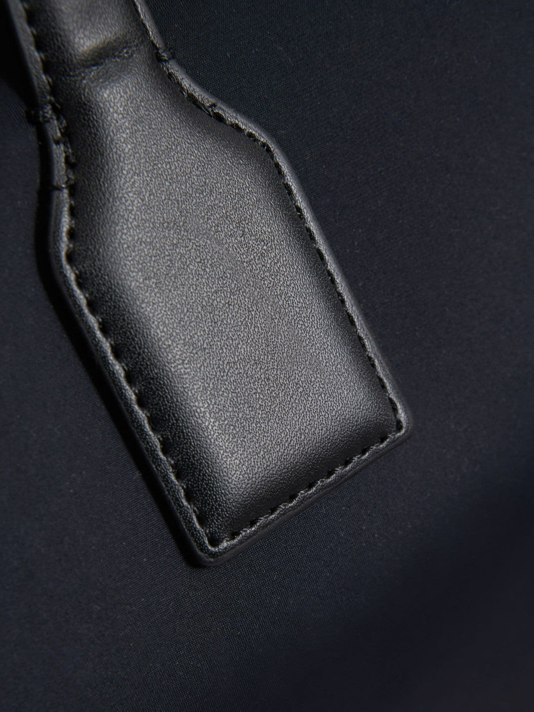 Men Neoprene Holdall in Dark Navy