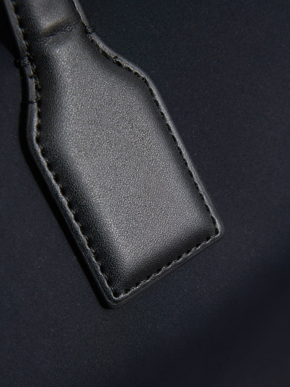 Men Neoprene Holdall in Dark Navy