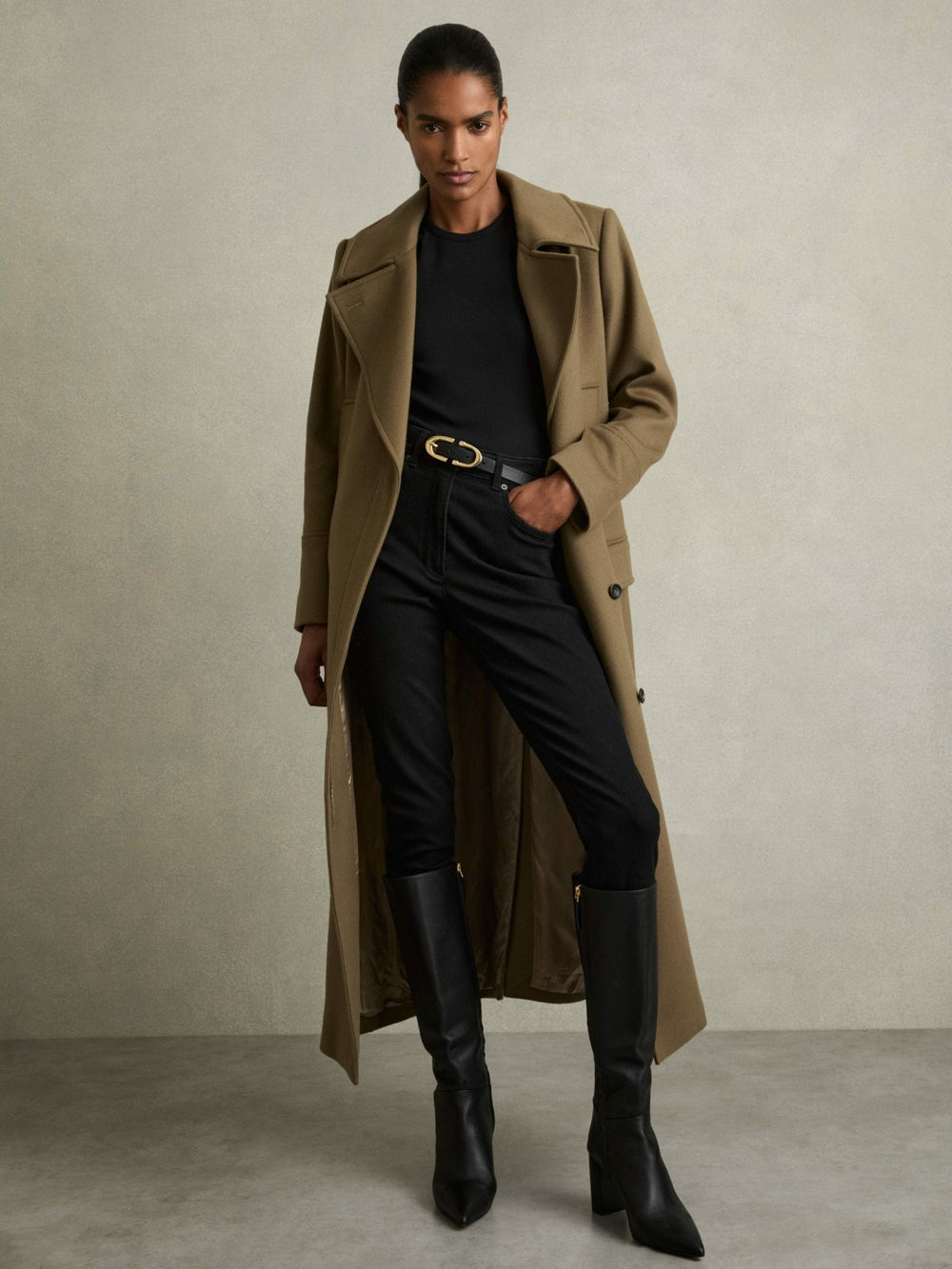 Women Block Heel Knee High Boots in Black