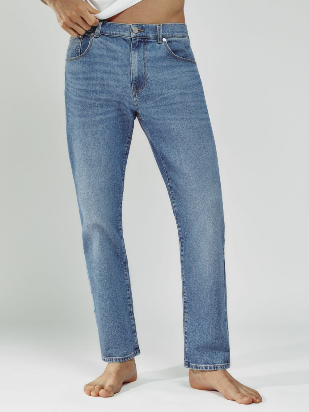 Men Straight-Leg Jeans in Mid Blue Wash