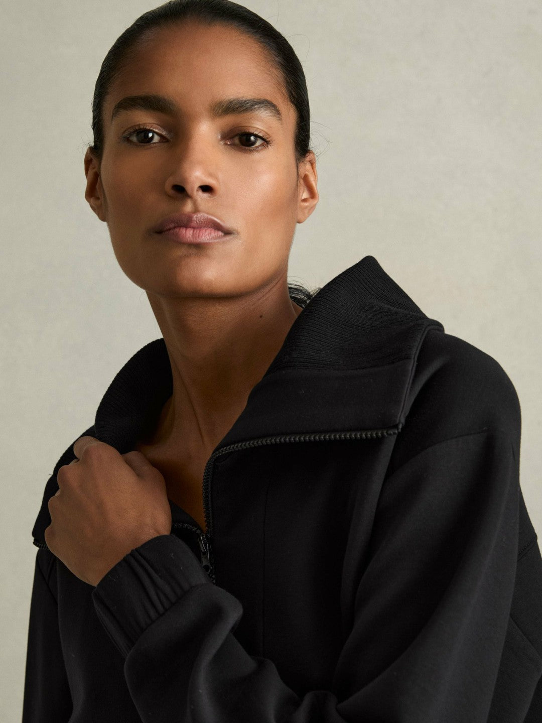 Women Interlock Half-Zip Drawstring-Hem Sweatshirt in Black