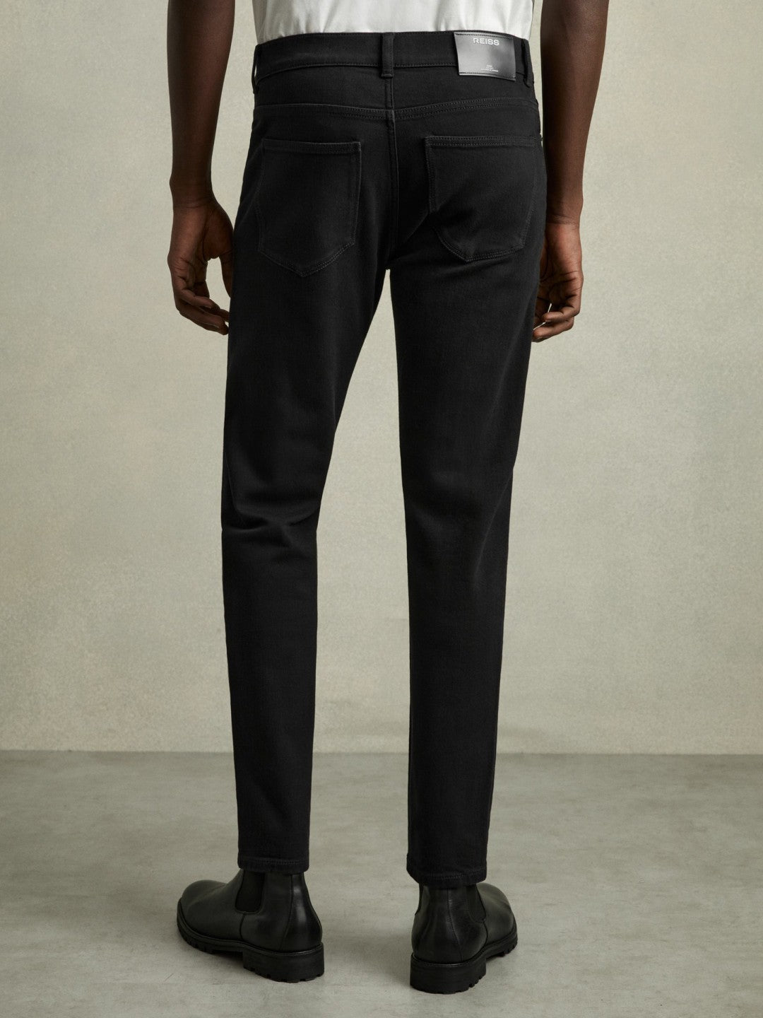 Men Cotton-Stretch Slim-Fit Jeans in Stay Black