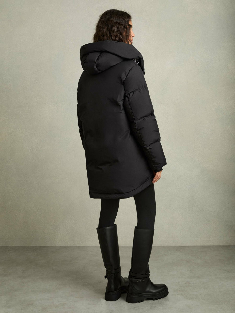 Women Petite Concealed-Hood Puffer Coat in Black