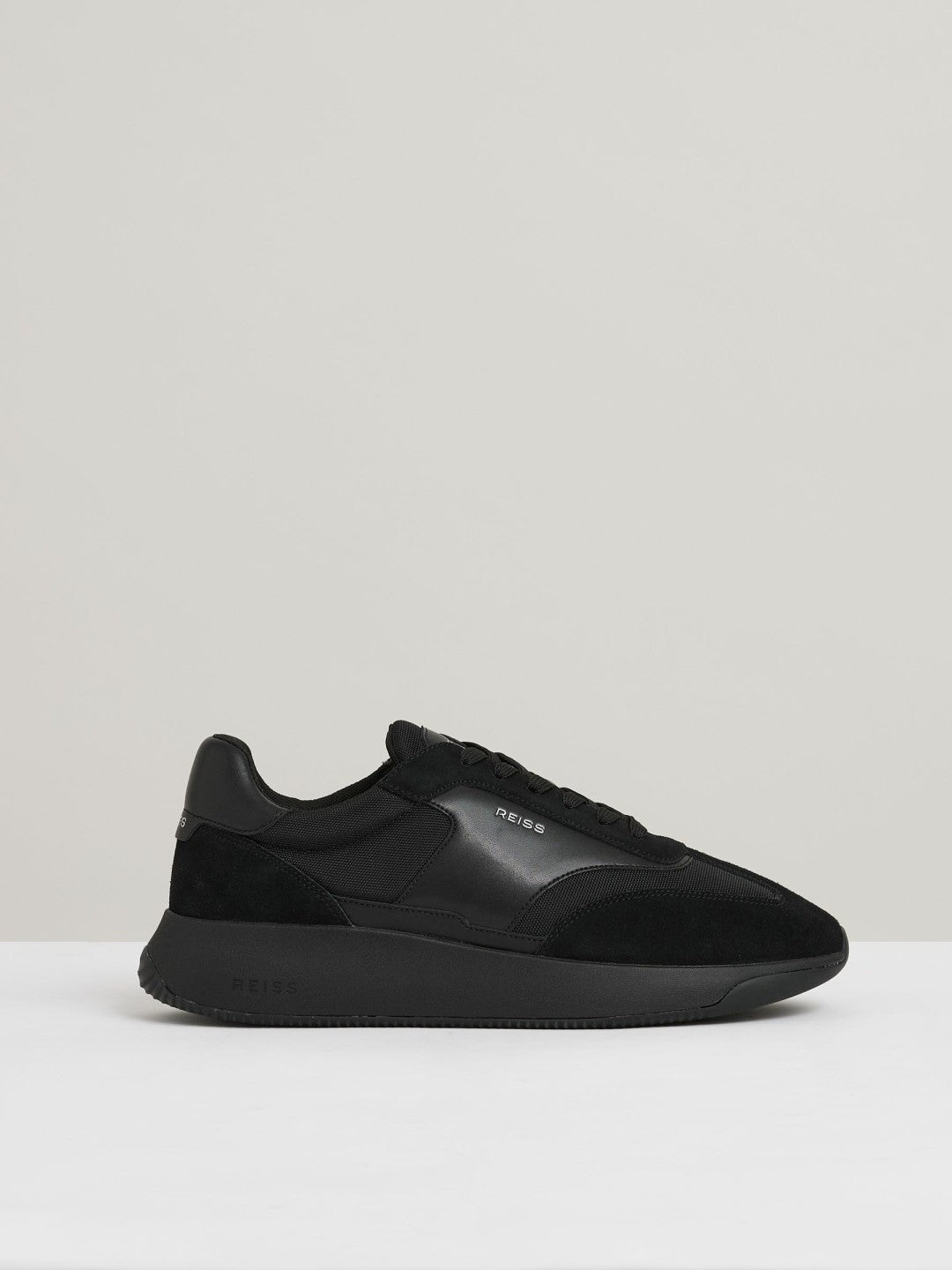 Men Leather Suede Running Trainers in All Black
