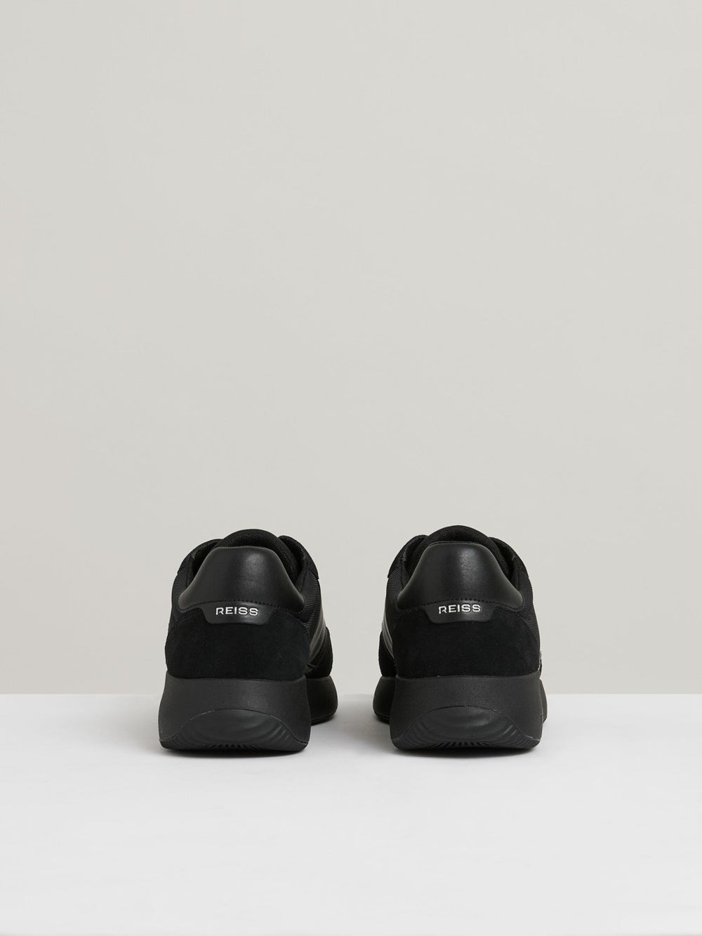 Men Leather Suede Running Trainers in All Black