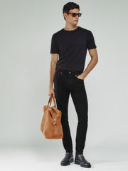 Men Skinny-Fit Jeans in Stay Black