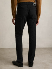 Men Skinny-Fit Jeans in Stay Black