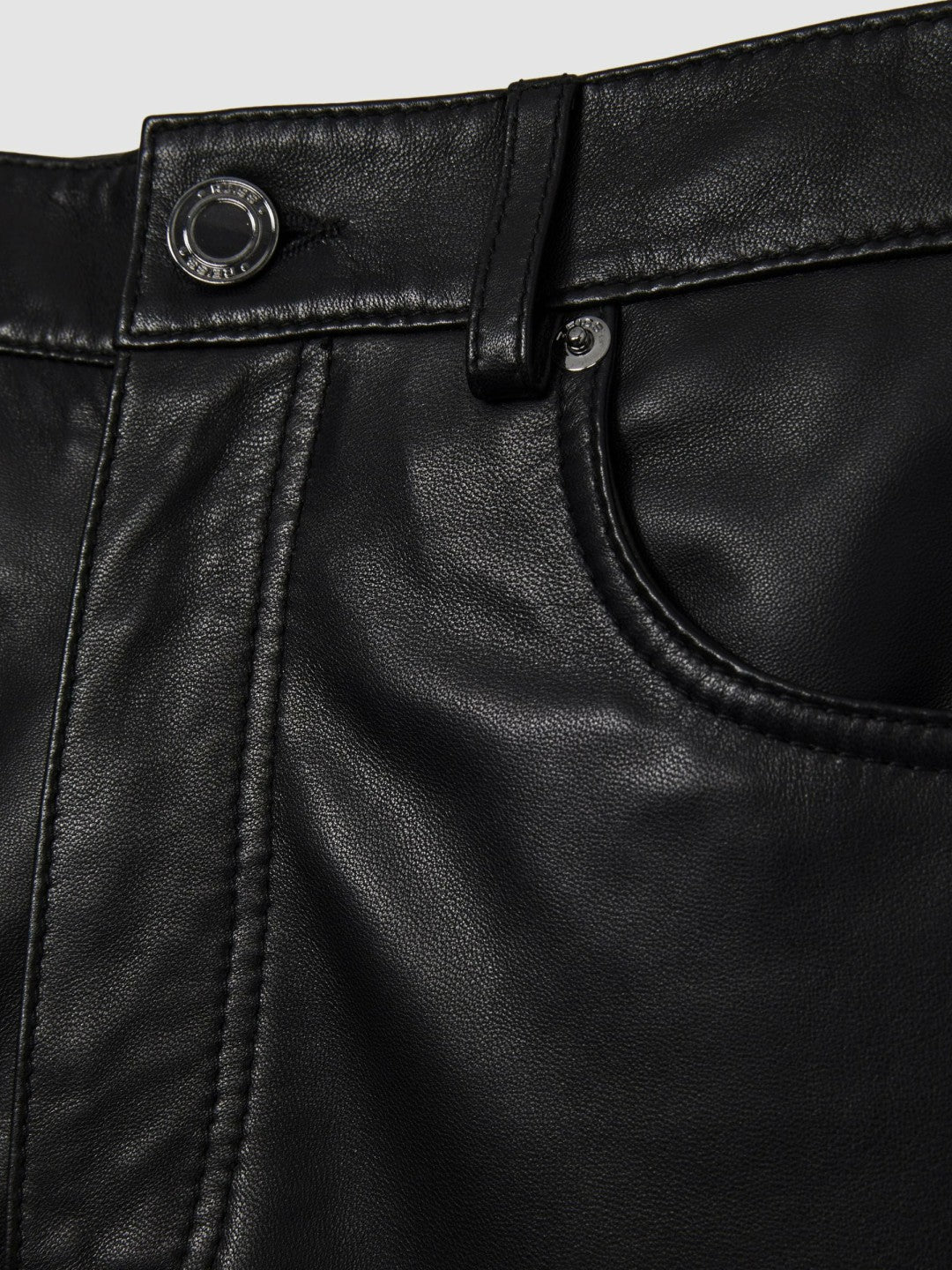 Women Leather Slim-Leg Trousers in Black