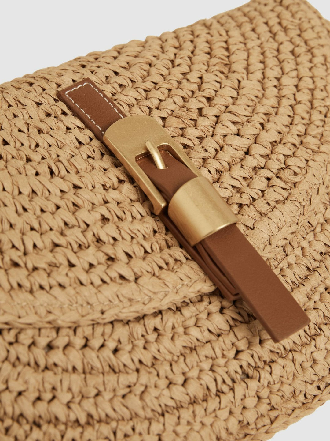 Women Raffia Half-Moon Clutch Bag in Natural
