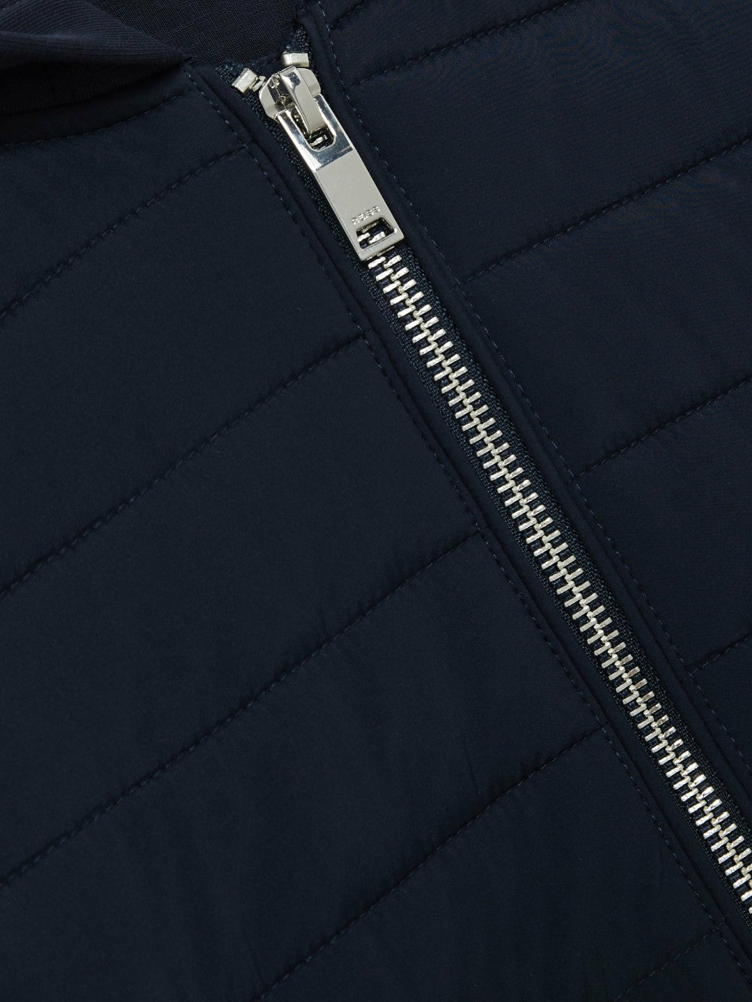 Children & Baby 9-13 yrs Interlock Hybrid Hooded Puffer Jacket in Navy