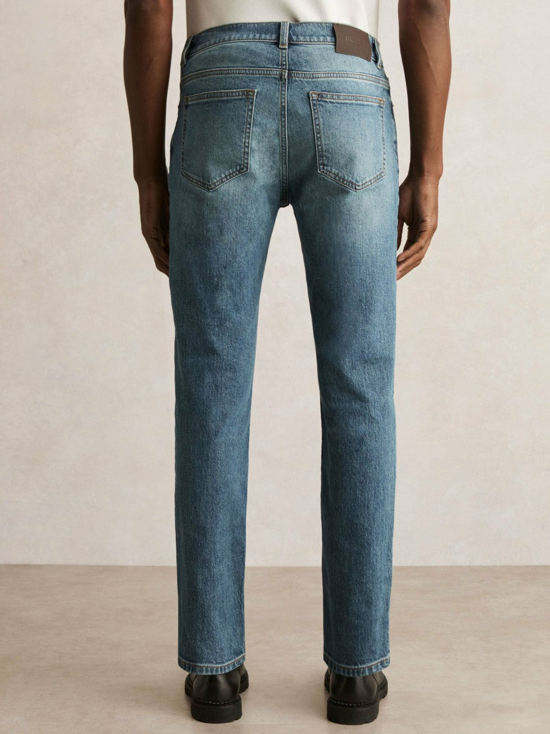 Men Cotton-Stretch Slim-Fit Jeans in Washed Indigo Green Cast