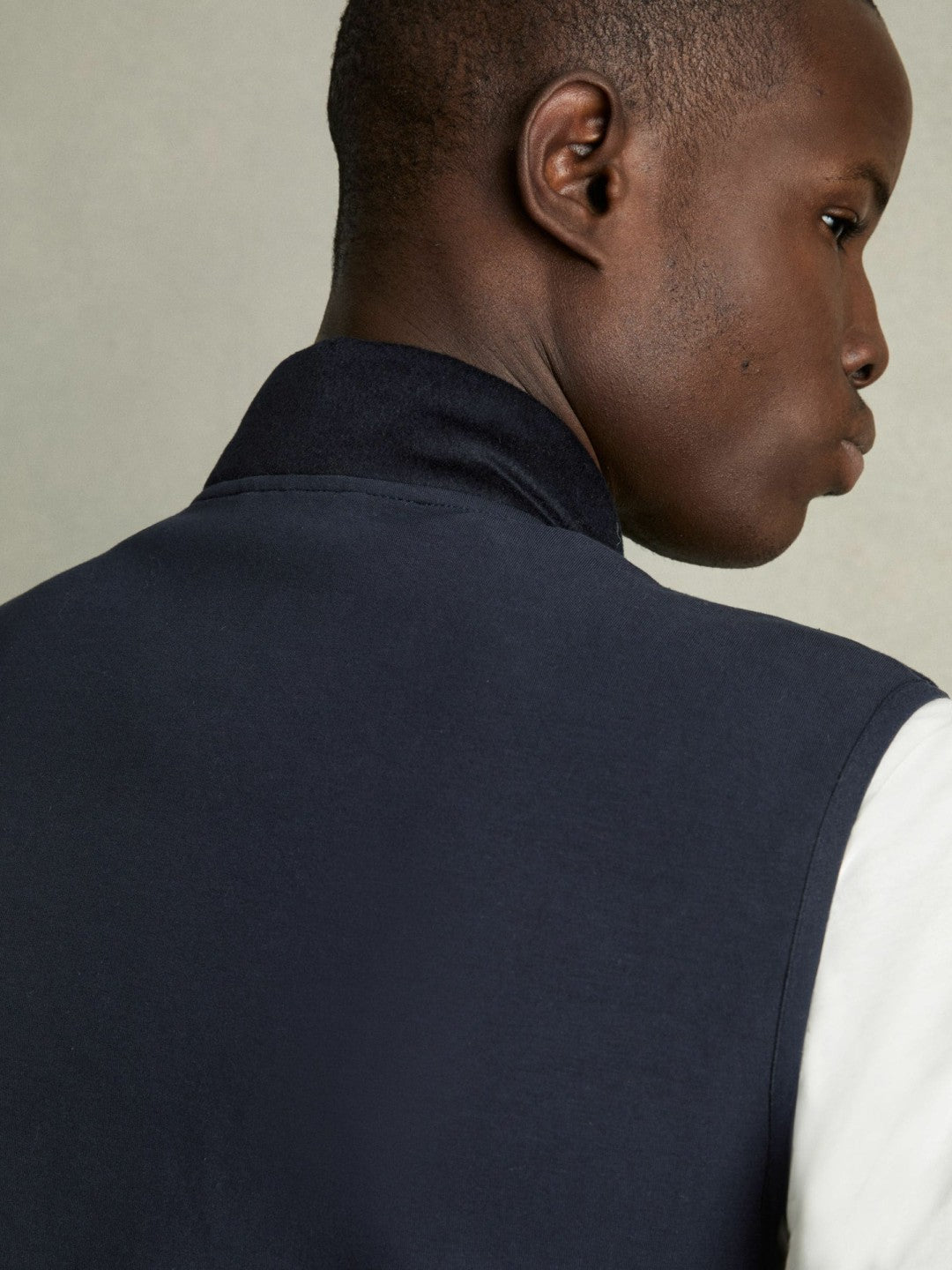 Men Brushed Jersey Quilted Gilet in Navy