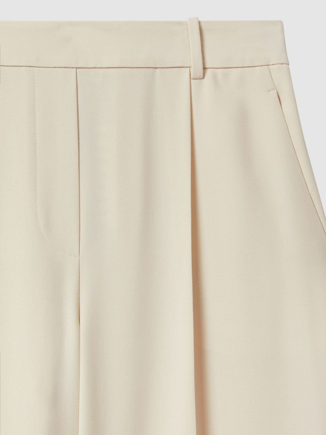 Women Elasticated-Waist Wide-Leg Twill Trousers in Cream