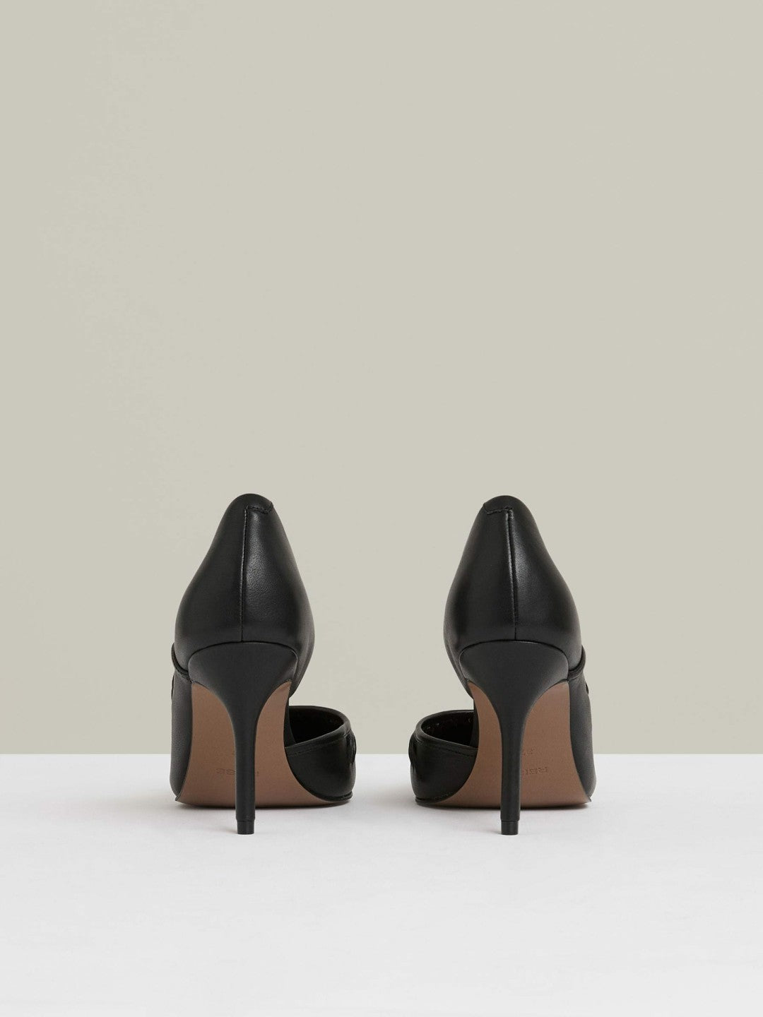 Women Leather Twist Detail Court Shoes in Black