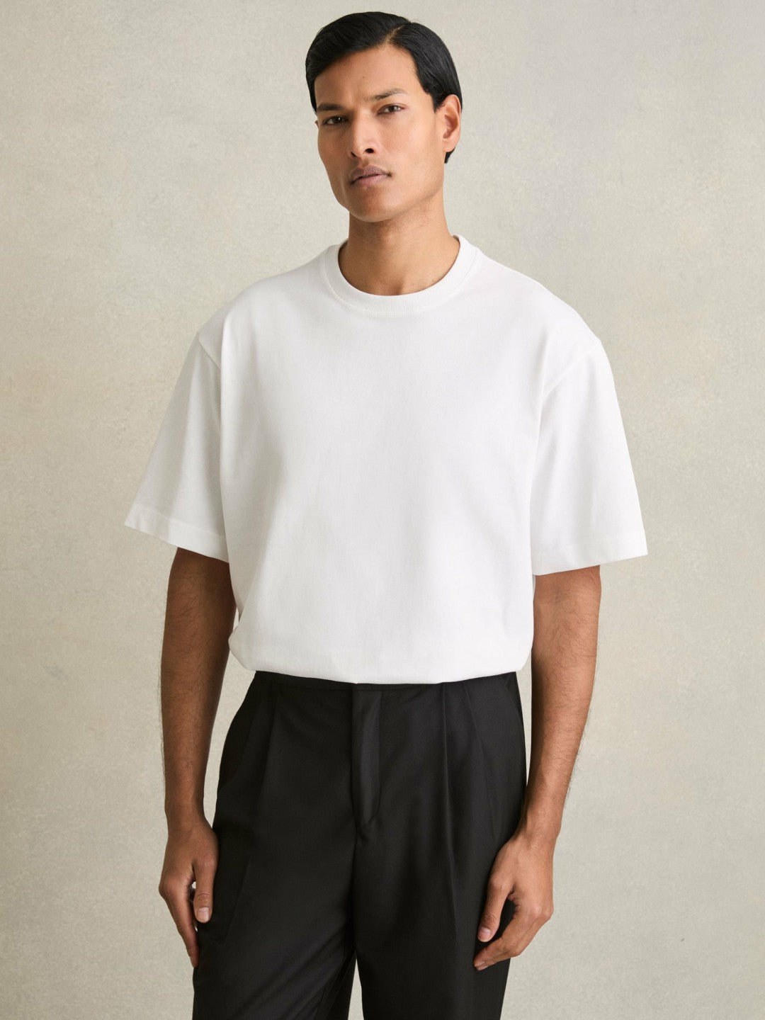 Men Cotton Garment-Dyed Oversized T-Shirt in White