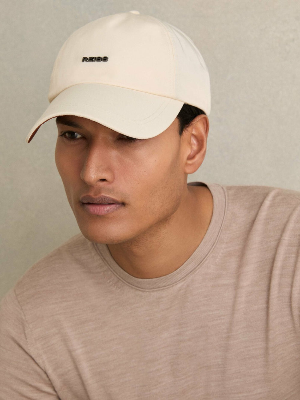 Men Logo Lettering Baseball Cap in Ecru