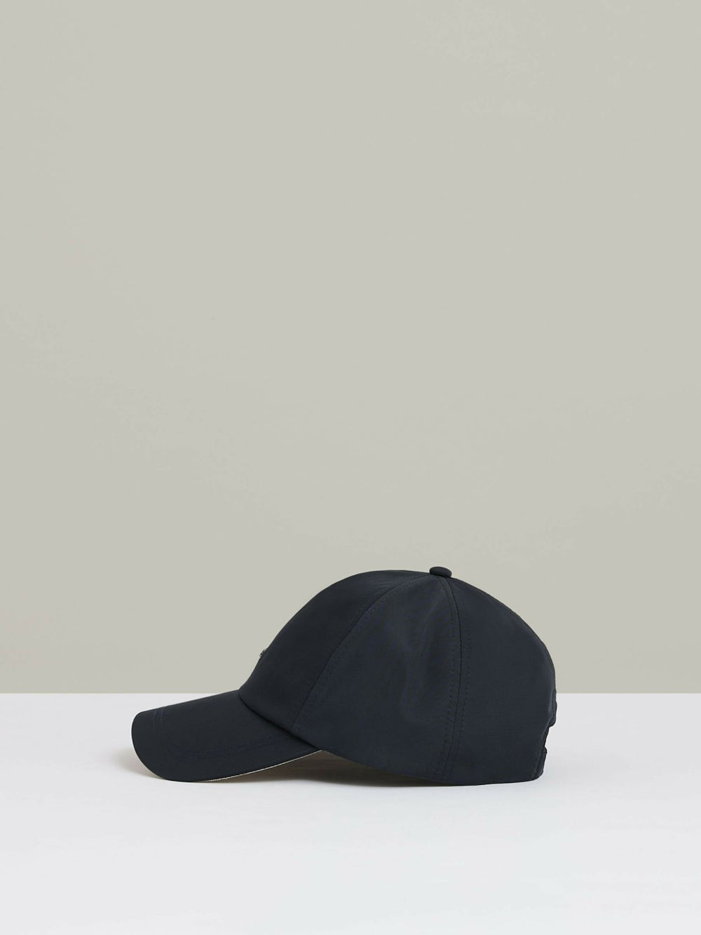 Men Logo Lettering Baseball Cap in Navy