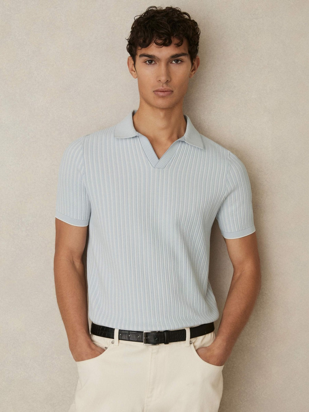 Men Open-Collar Textured Polo Shirt in Soft Blue/White