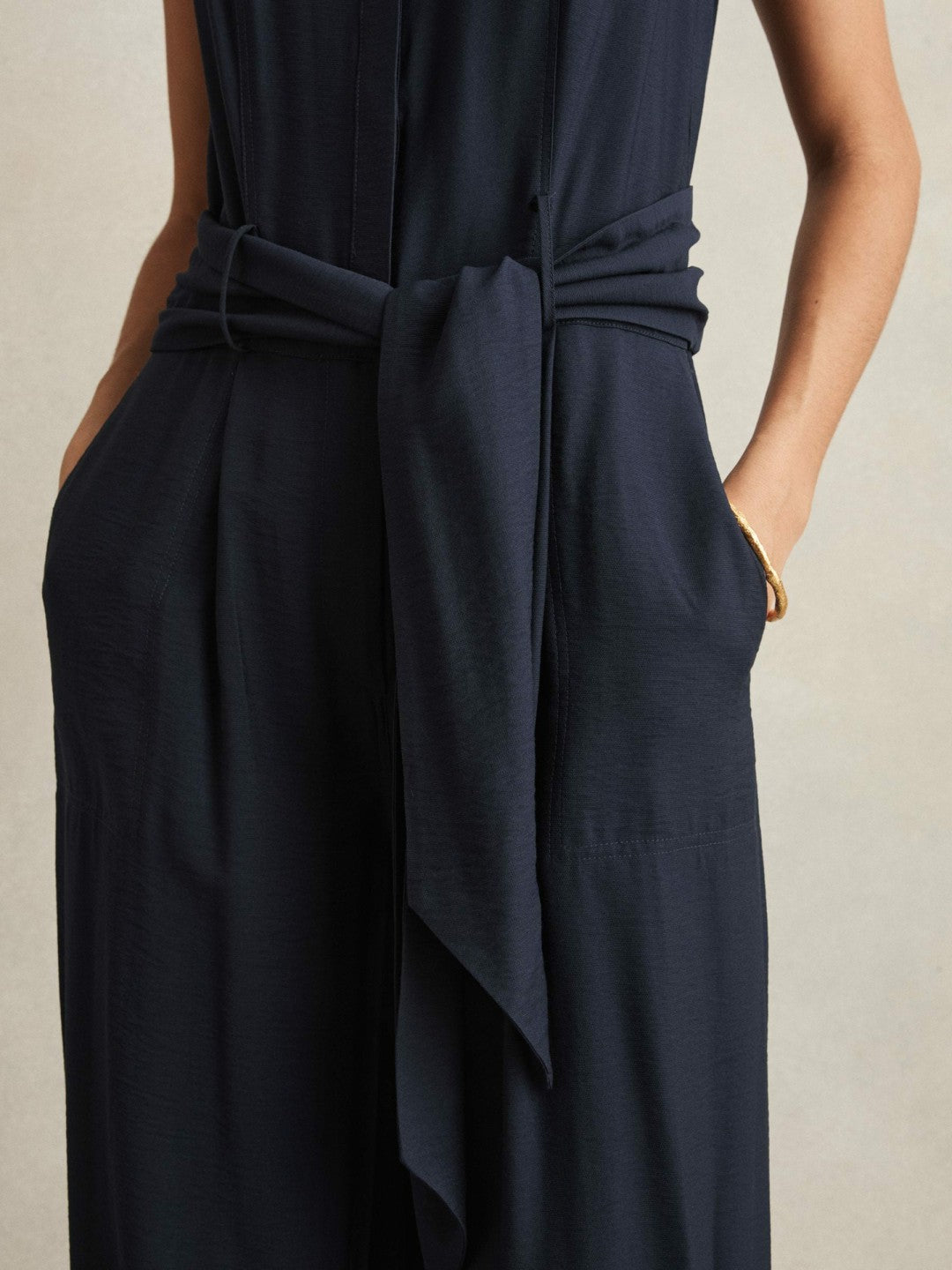 Women Wide-Leg Belted Jumpsuit in Navy