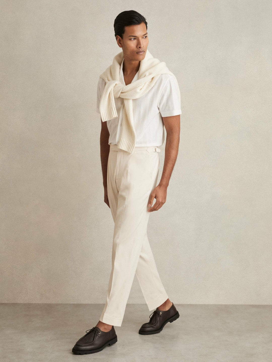 Men Cotton-Blend Tapered Trousers in Stone