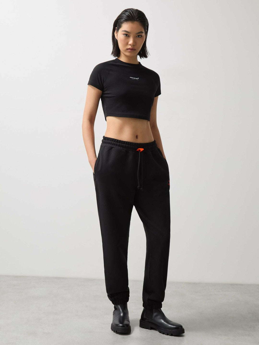 Men McLaren F1 Team Drawstring Joggers Unisex Fit in Black