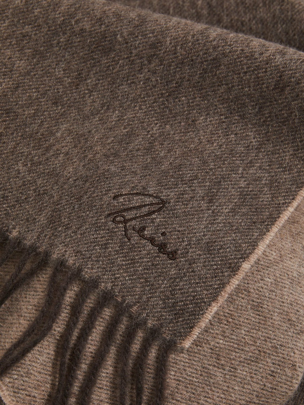 Men Wool and Cashmere Scarf in Taupe