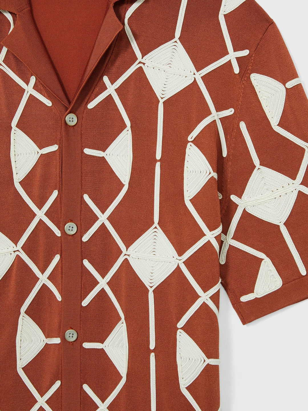 Men Geometric Embroidery Knit Shirt in Paprika Red