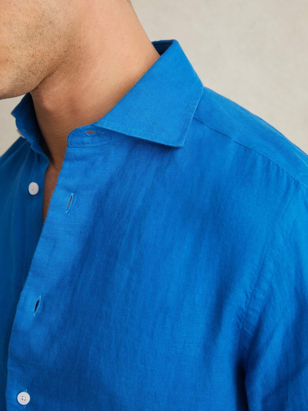 Men Linen Button-Through Shirt in Bright Blue