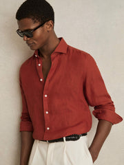 Men Linen Button-Through Shirt in Paprika Red