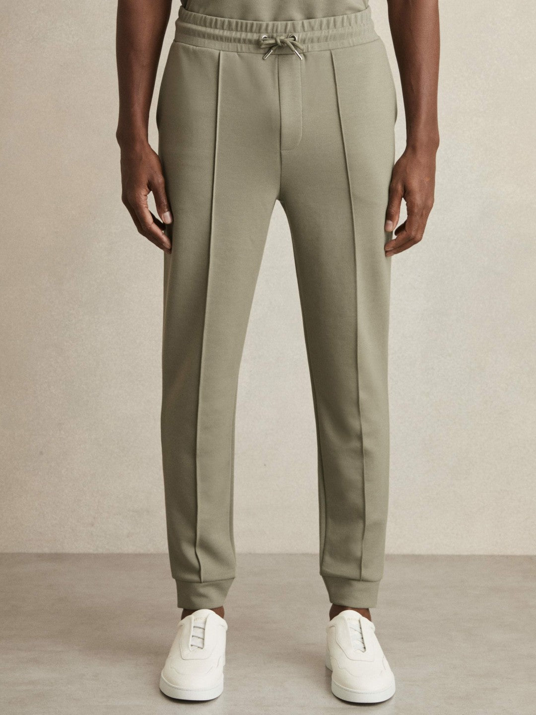 Men Drawstring Jersey Joggers in Sage