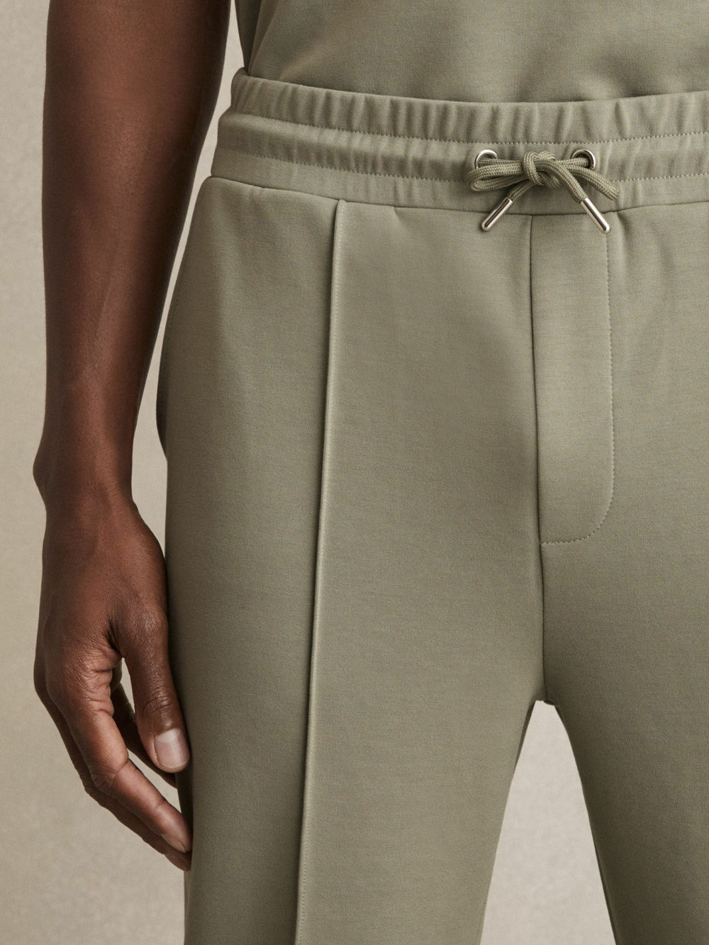 Men Drawstring Jersey Joggers in Sage