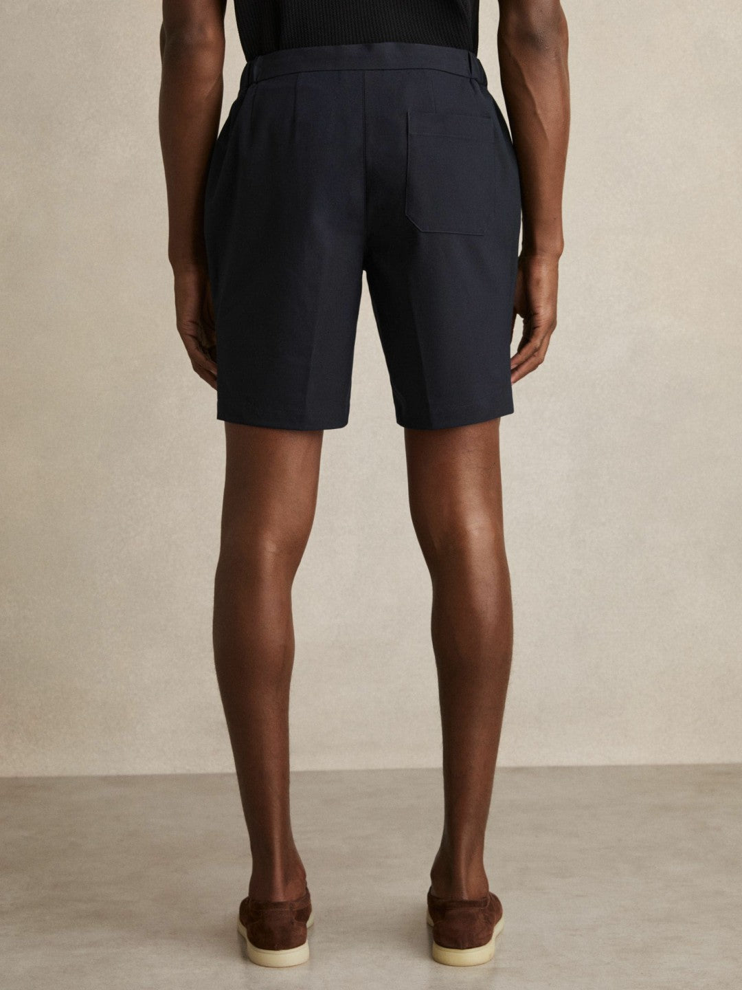Men Drawstring Chino Shorts in Navy
