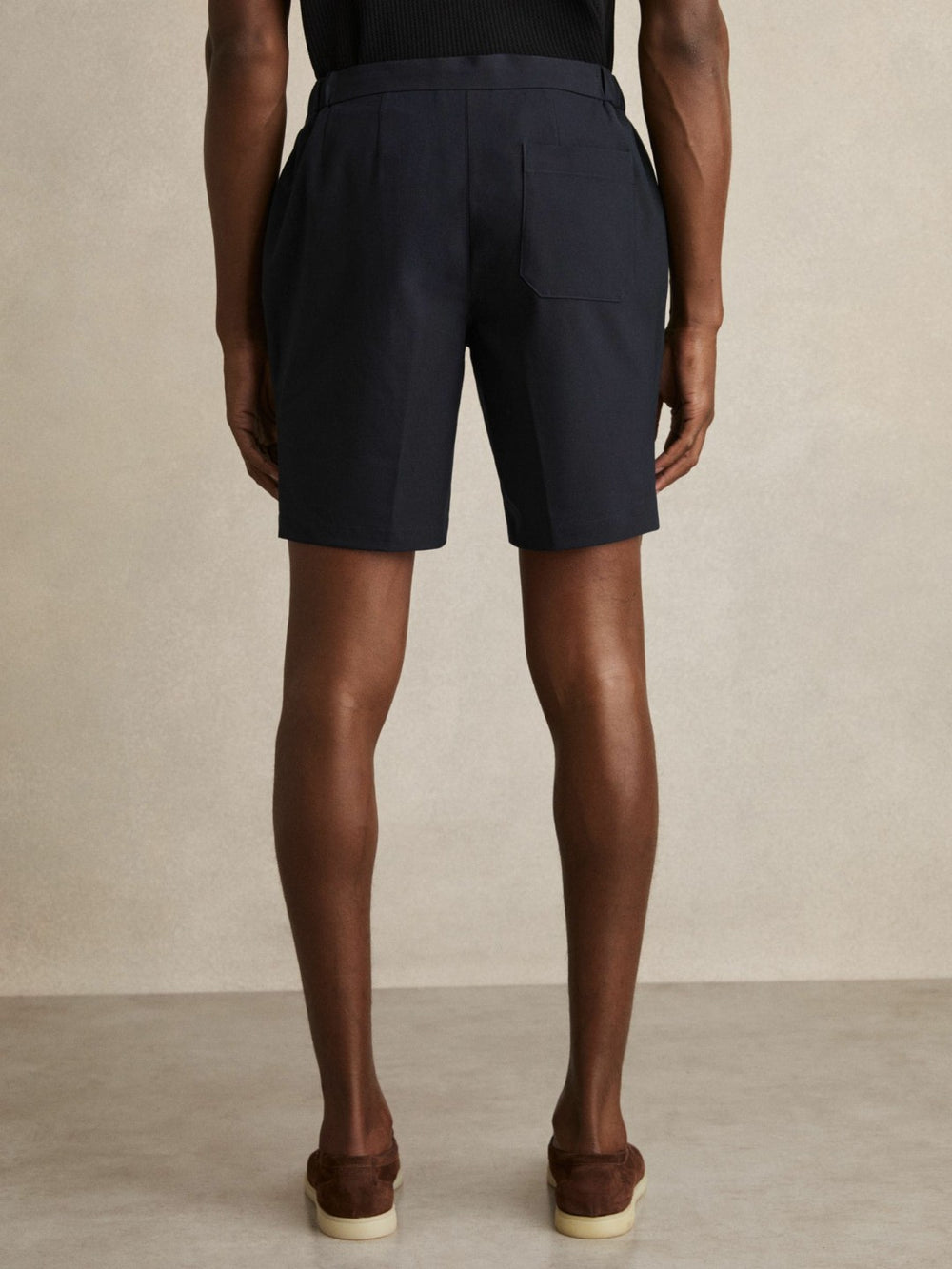 Men Drawstring Chino Shorts in Navy