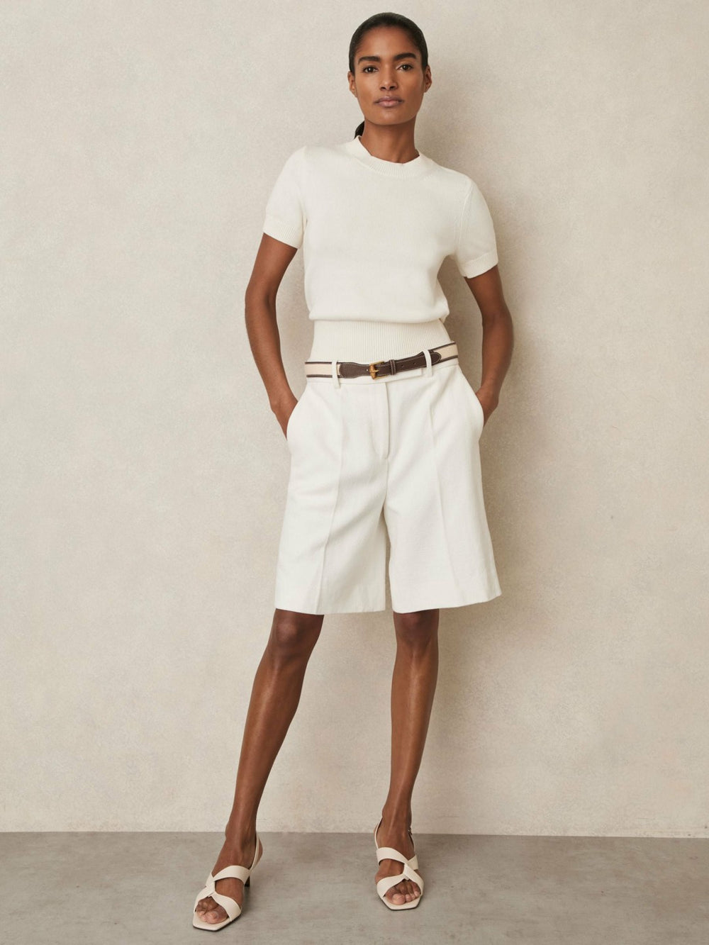 Women Cotton And Wool Crew-Neck Top in Ivory