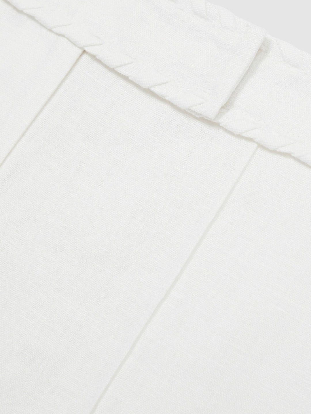 Women Linen Whipstitch Shorts in White