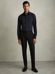 Men Long-Sleeve Travel Shirt in Navy