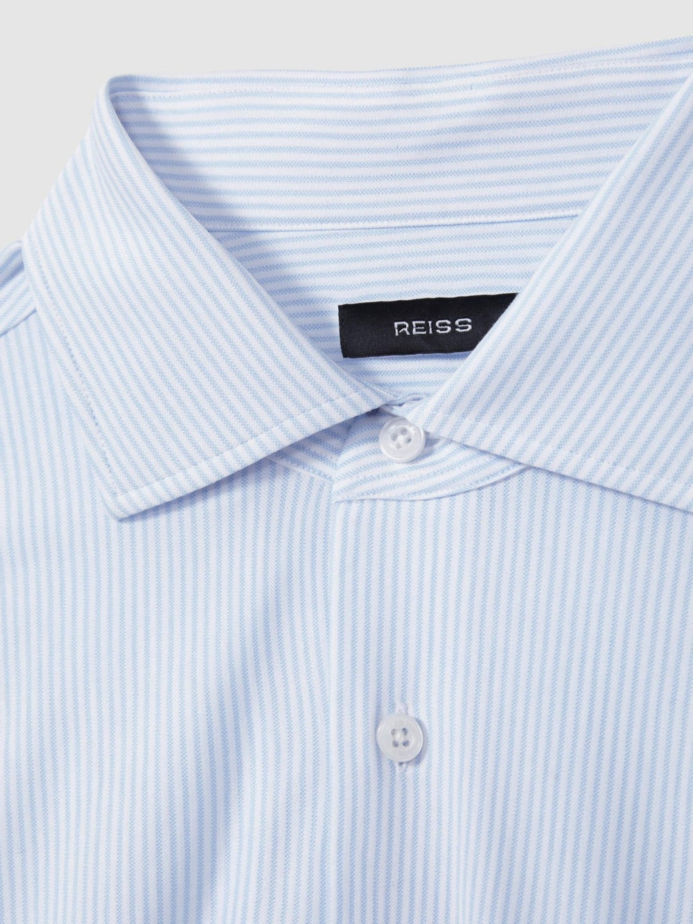 Men Cotton-Blend Cutaway-Collar Striped Shirt in Blue Stripe