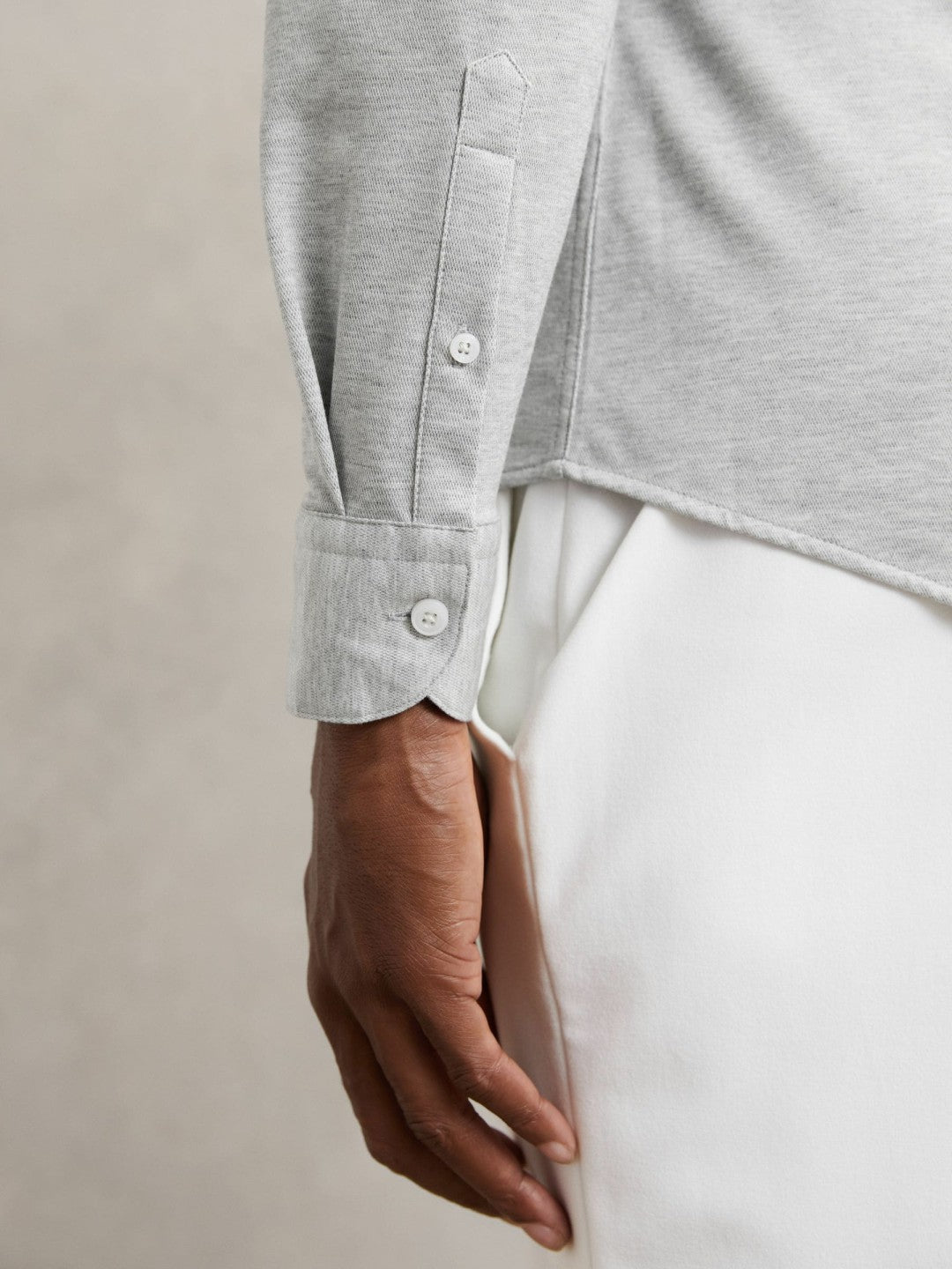 Men Cotton-Blend Jersey Cutaway-Collar Shirt in Grey Melange