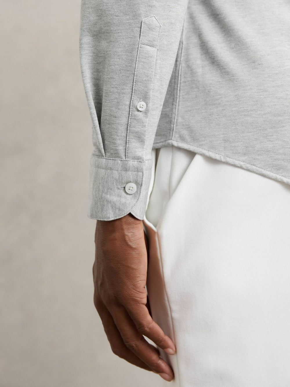 Men Cotton-Blend Jersey Cutaway-Collar Shirt in Grey Melange