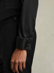 Men Regular Fit Slim-Fit Cotton Double-Cuff Shirt in Black