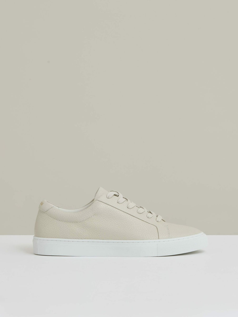 Men Tumbled-Leather Low-Top Trainers in Off White