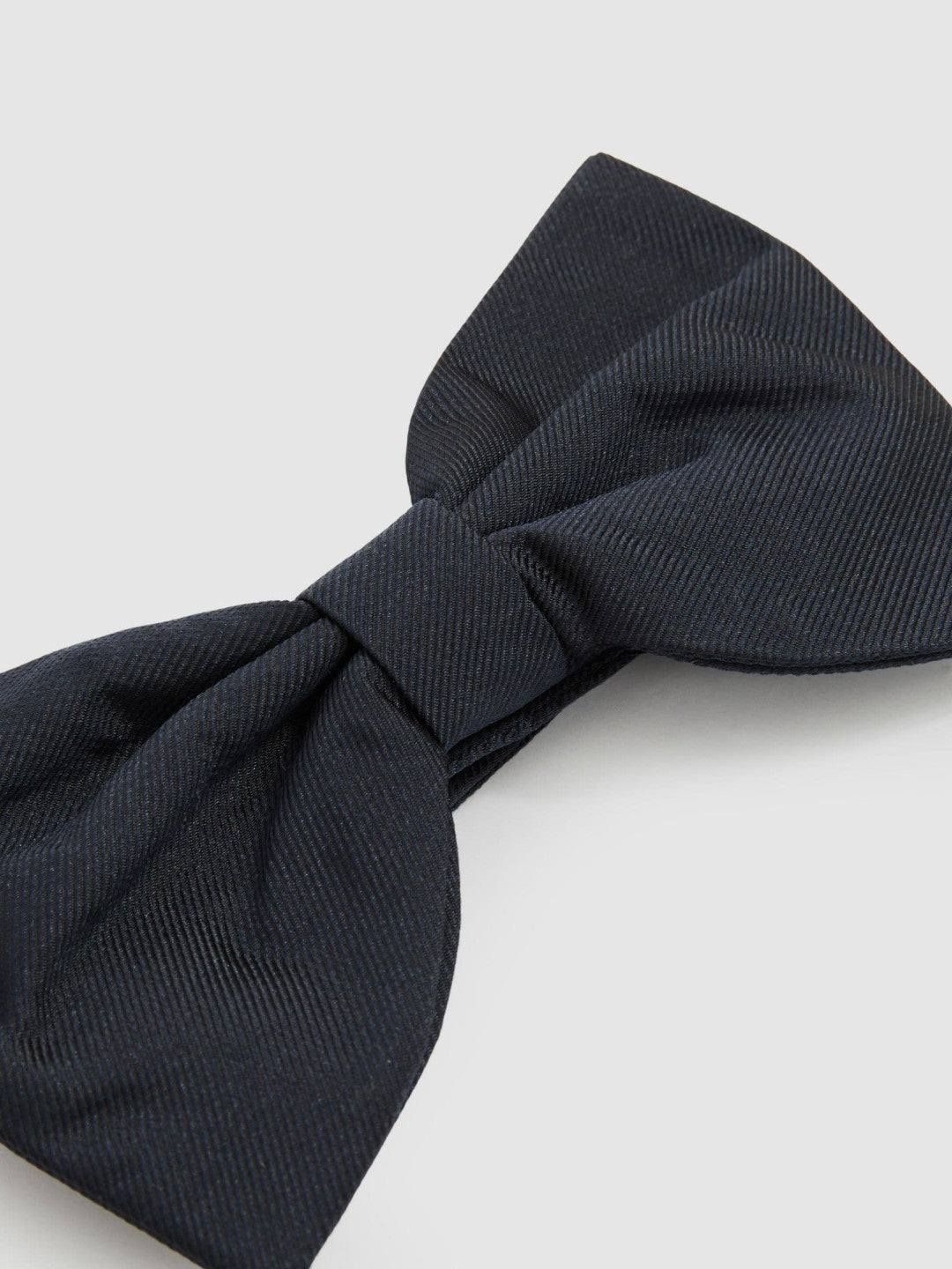Men Tie in Dark Navy
