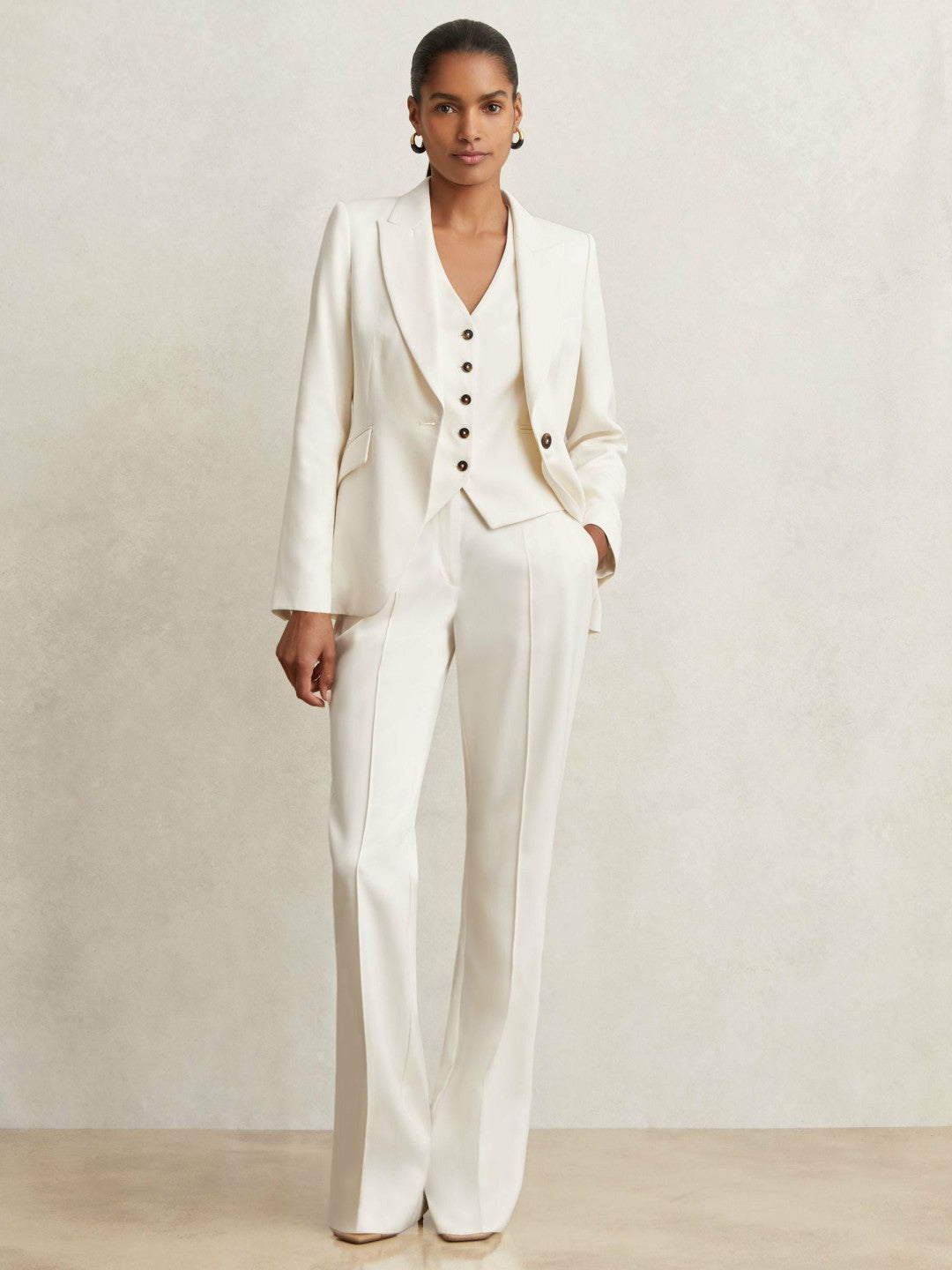 Women Single Breasted Tailored Waistcoat in Cream