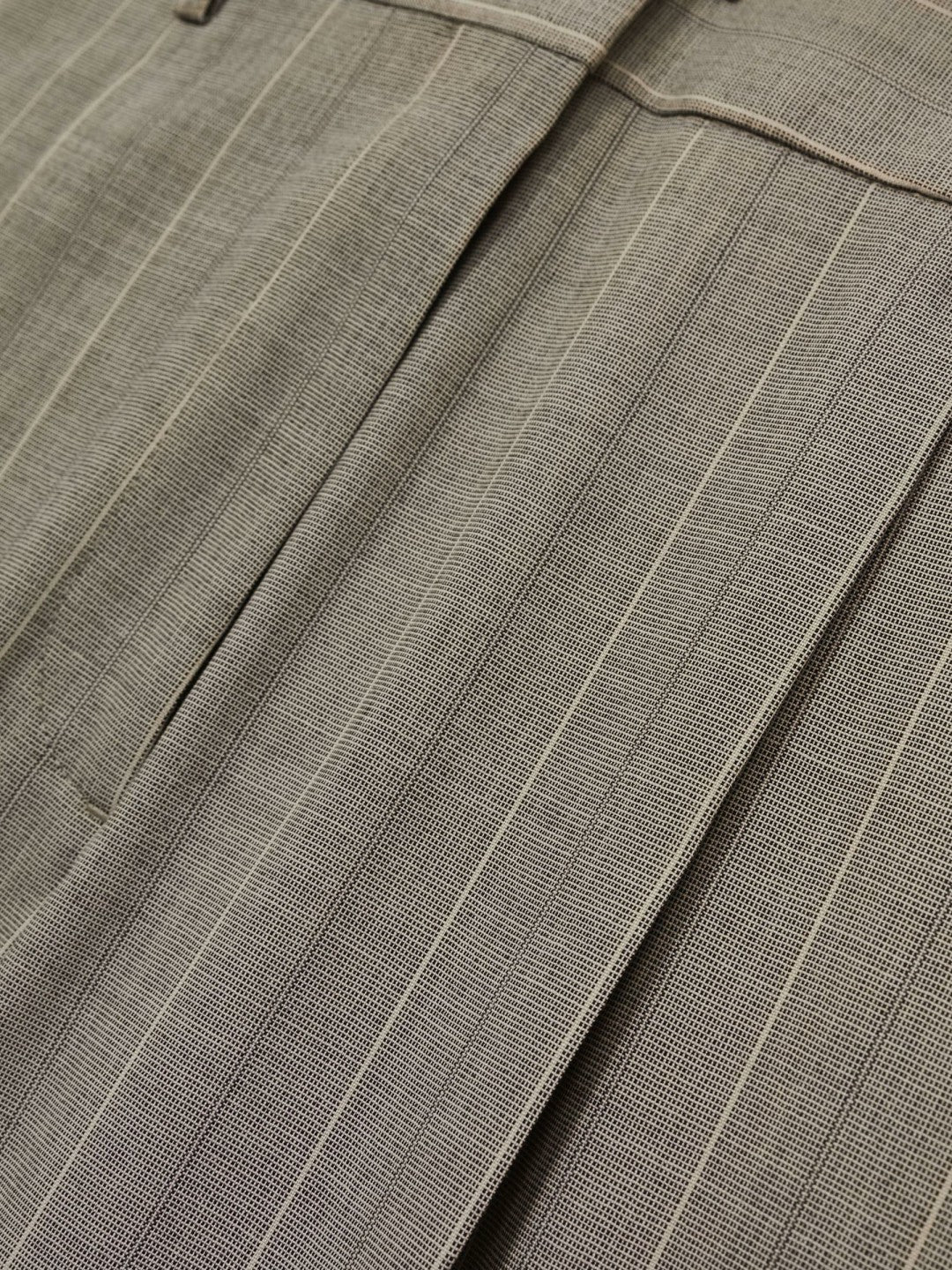 Women Wool-Blend Wide-Leg Pinstripe Trousers in Grey
