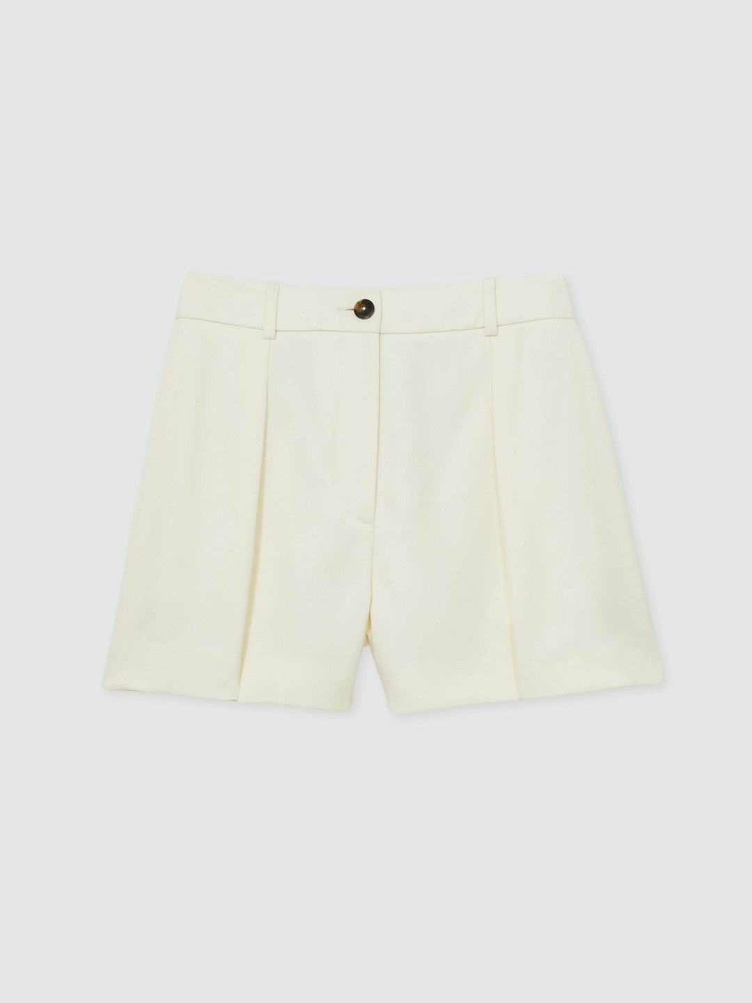Women Single-Pleat Tailored Shorts in Cream