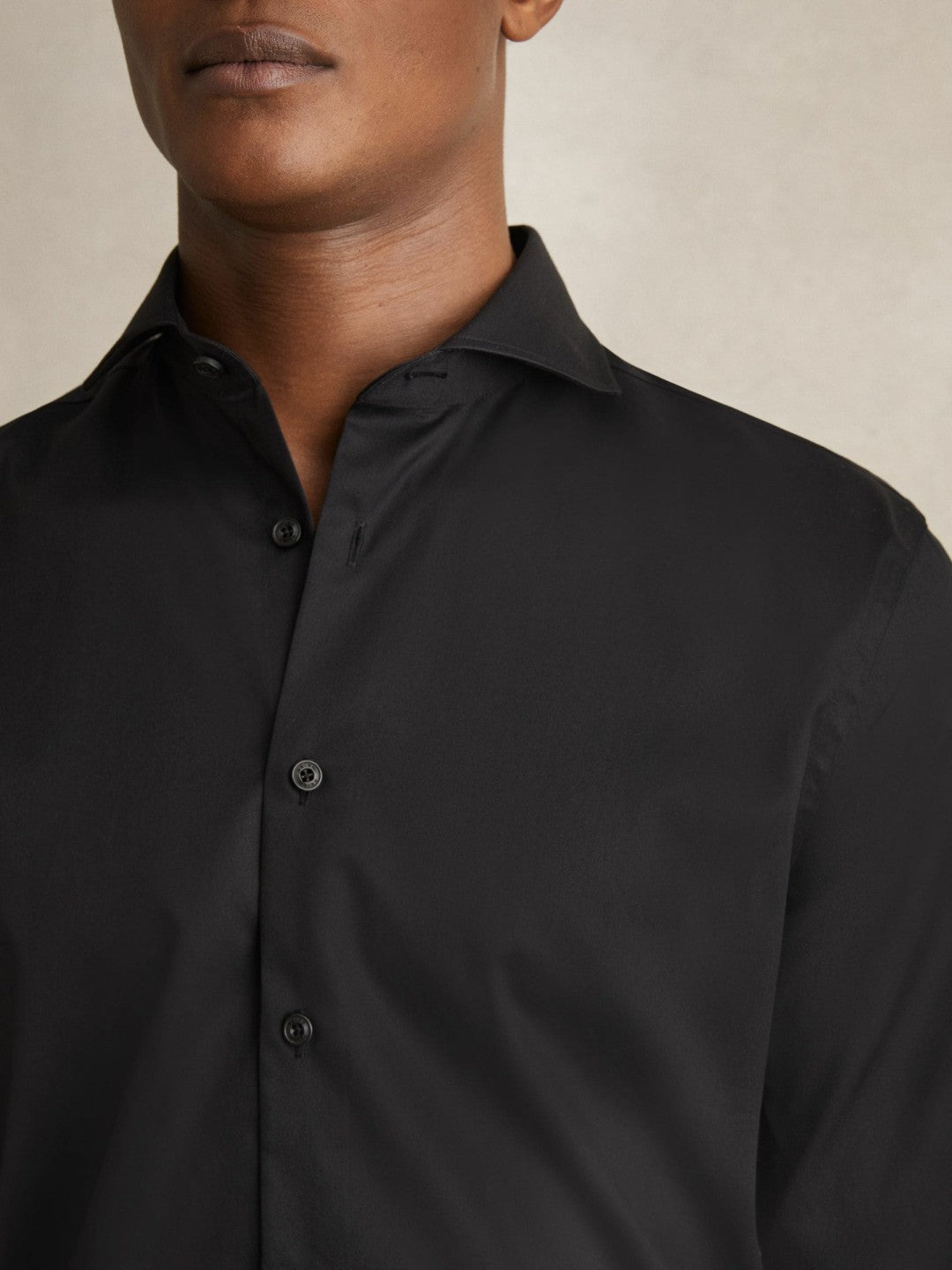 Men Regular Fit Cotton-Twill Two-Fold Shirt Slim-Fit in Black